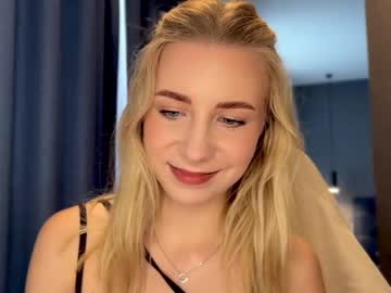 Valeria_Shydreamer June 22, 2025 Chaturbate stream image