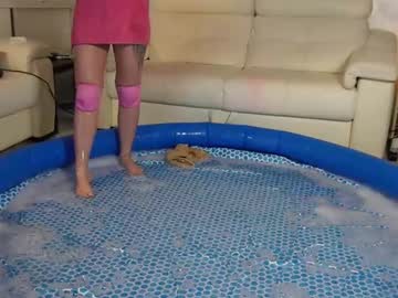 Armrestsexgirls June 22, 2025 Chaturbate stream image