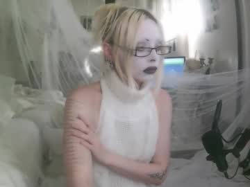 Bl0odsyring3 June 22, 2025 Chaturbate stream image