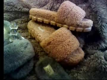 Fuzzyslipperslut June 23, 2025 Chaturbate stream image