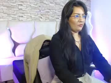 Avril_Tay1 June 24, 2025 Chaturbate stream image