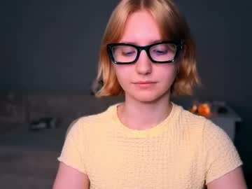 Foxyfleur June 25, 2025 Chaturbate stream image