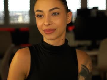 Framefemme June 25, 2025 Chaturbate stream image