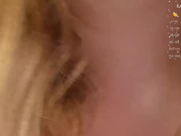Salut_Love June 25, 2025 Chaturbate stream image