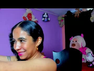 Emily_Bunny7 June 25, 2025 Chaturbate stream image