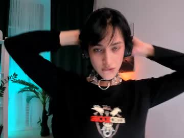 Deniseparadise stream photo from June 25, 2025