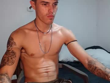 Sammytop22 June 25, 2025 Chaturbate stream image