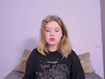 Mina27372 June 26, 2025 Chaturbate stream image