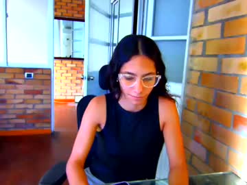Lore303483 June 27, 2025 Chaturbate stream image