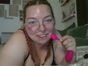 Curvycate127 stream photo from June 29, 2025