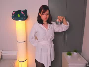 Honeey_Beee June 30, 2025 Chaturbate stream image