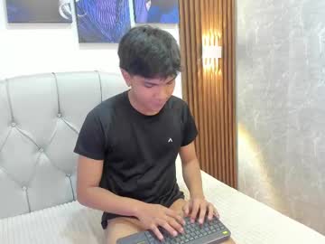 Thiago_Kozak July 01, 2025 Chaturbate stream image