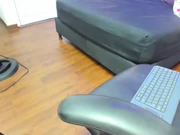 Panelita04 July 01, 2025 Chaturbate stream image