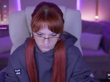 Vikkylovered July 01, 2025 Chaturbate stream image