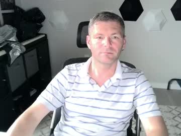 Latina_Wifey July 01, 2025 Chaturbate stream image