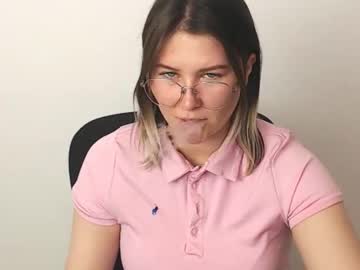 Lunvia July 02, 2025 Chaturbate stream image