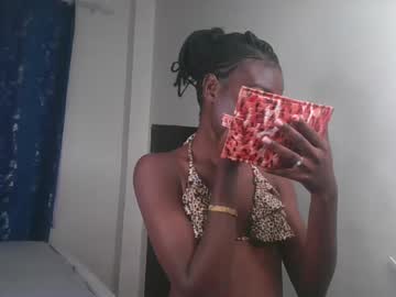 Petite_Queen1 July 02, 2025 Chaturbate stream image