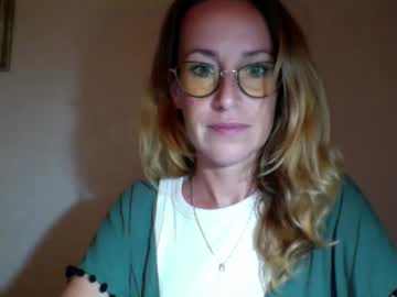 Olyra11 July 02, 2025 Chaturbate stream image