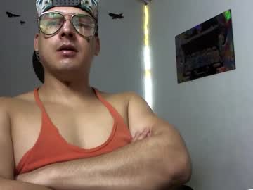 Godkenai July 03, 2025 Chaturbate stream image