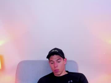 Chris_Evans132 July 03, 2025 Chaturbate stream image