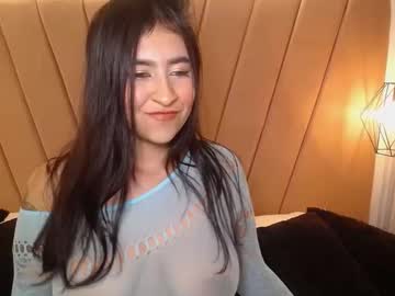 Kiara_Fierro July 03, 2025 Chaturbate stream image