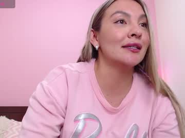 Danika_Bellaa July 04, 2025 Chaturbate stream image