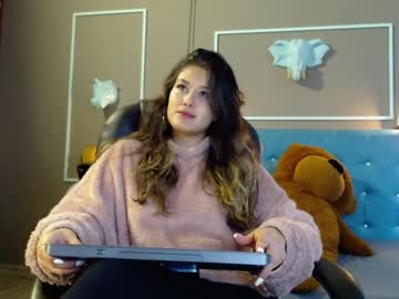 Caisy_1900 July 04, 2025 Chaturbate stream image