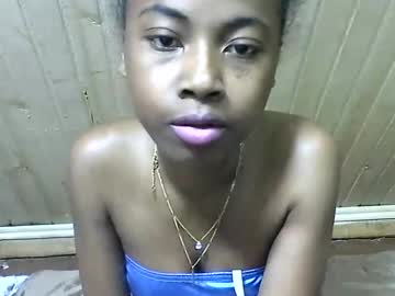 Elalia1234 July 04, 2025 Chaturbate stream image