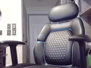Roofguy11 July 05, 2025 Chaturbate stream image