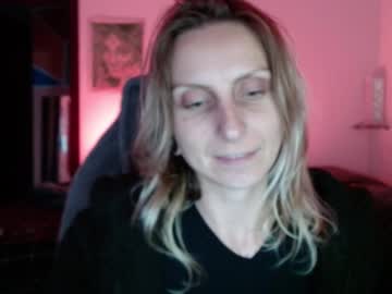 Mesmerizing_Tati333 July 05, 2025 Chaturbate stream image
