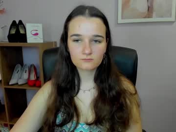 Katedesire stream photo from July 05, 2025