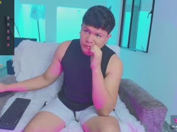 Alejandro_Vt July 05, 2025 Chaturbate stream image