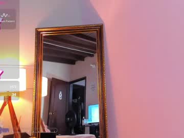 Beatrichee_Mon July 05, 2025 Chaturbate stream image