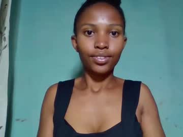 Nathalie004 July 06, 2025 Chaturbate stream image