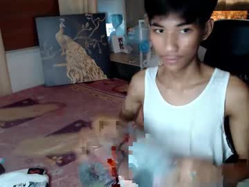 Fineboii_Rey18 July 06, 2025 Chaturbate stream image