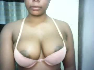 Juicy_Boobs070 July 07, 2025 Chaturbate stream image