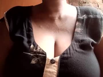 Meena45 July 07, 2025 Chaturbate stream image