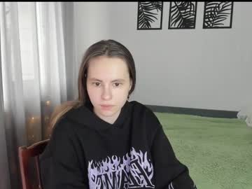 Likamil0ika July 07, 2025 Chaturbate stream image