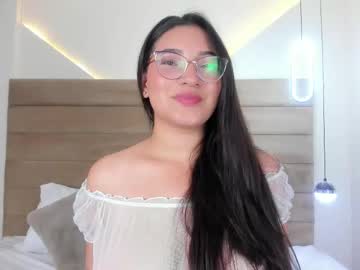 Carolinelee_ July 07, 2025 Chaturbate stream image