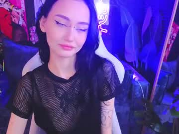 Holly_Berryy_ July 08, 2025 Chaturbate stream image