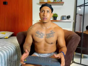 Crazylatino9610 July 08, 2025 Chaturbate stream image