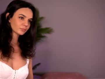Adellevixen July 08, 2025 Chaturbate stream image