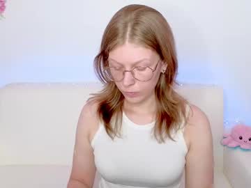 Lilly_Belly July 09, 2025 Chaturbate stream image