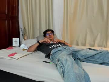 Larry_Plones July 09, 2025 Chaturbate stream image