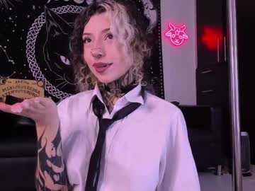Hazellwitch July 09, 2025 Chaturbate stream image