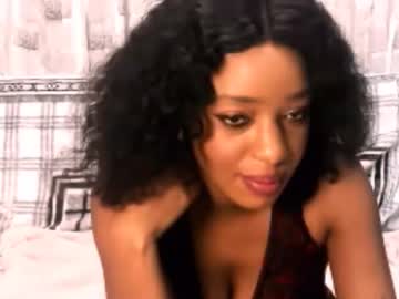Ebonyluciouslips4u July 09, 2025 Chaturbate stream image