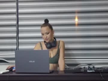 Dark_Moon_Girl July 10, 2025 Chaturbate stream image