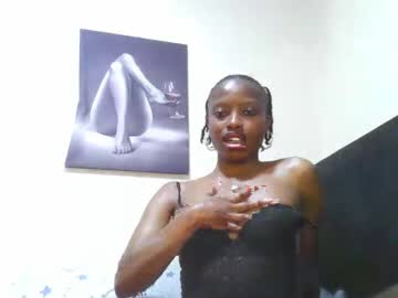 Juicylucita July 11, 2025 Chaturbate stream image