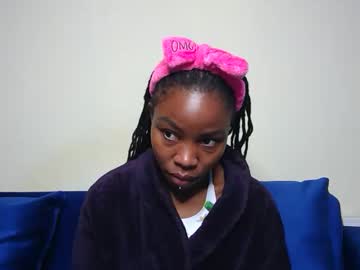 Berries_Lee July 13, 2025 Chaturbate stream image