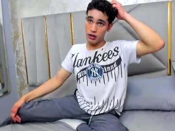 Andrew_Owenn_ July 15, 2025 Chaturbate stream image